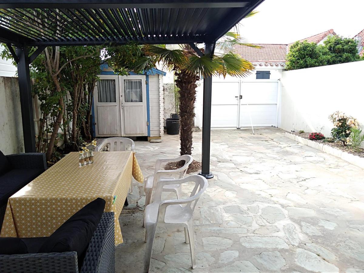Maison Boisvinet Saint-Gilles-Croix-de-Vie, 4-5 p, belle cour intérieure, 200m plage Extérieur photo